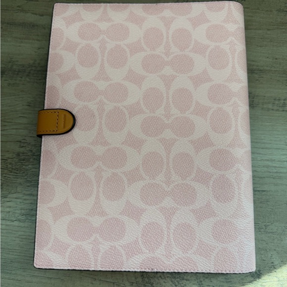 Coach Powder Pink Notebook In Signature Canvas - Picture 5 of 10